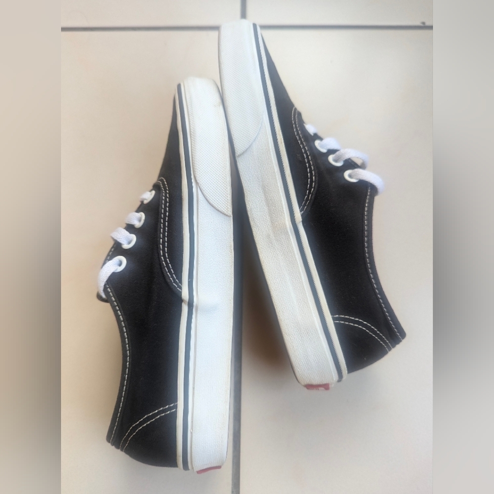 Kids | Vans | Authentic Black Classic - Kids 5Y - Picture 5 of 10